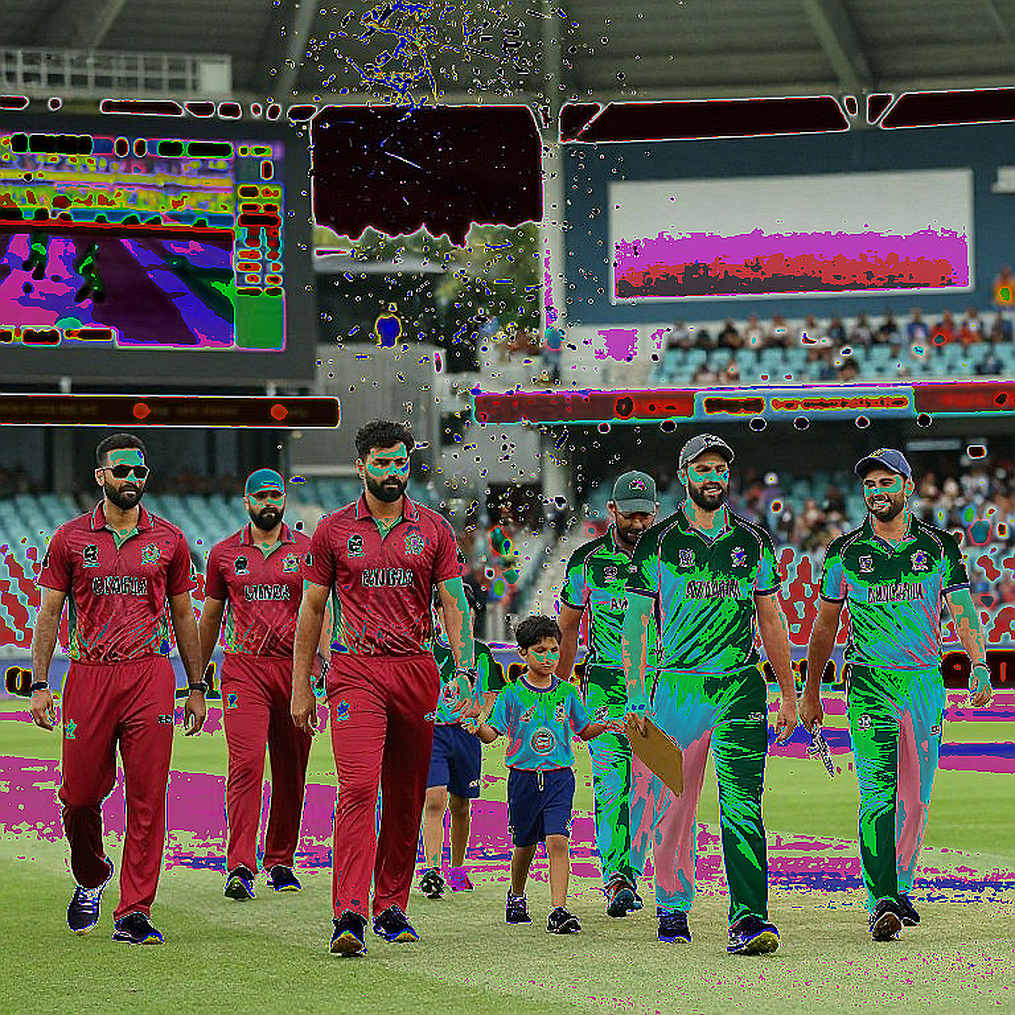 দুই চোট, একটা একাদশ: ভাইভাভ সূর্যবংশীর অভিষেকের আড়ালে যে গল্পটা কেউ লিখছে না